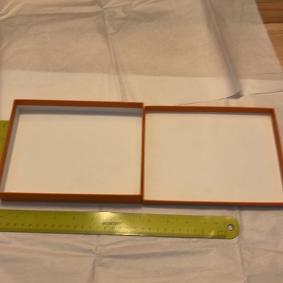Hermes empty box orange 5.5x7.5 used with Hermes ribbon - Picture 7 of 7